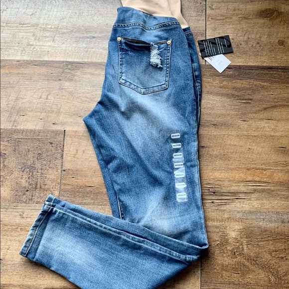 Wendy Bellissimo Destructed Skinny Maternity Jeans NWT Sz Medium - Picture 4 of 7